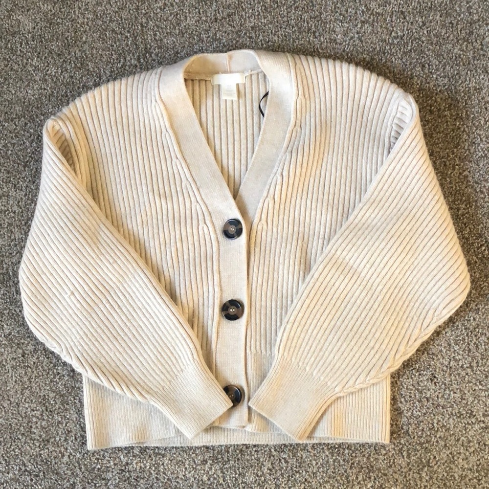 H&M tan Cardigan